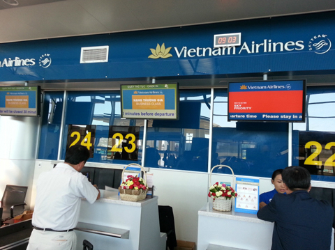 Làm thủ tục check in