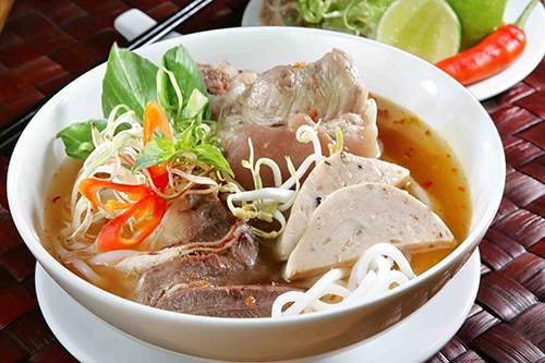 Món ngon không được bỏ qua khi du lịch Huế