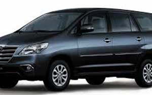 TOYOTA INNOVA